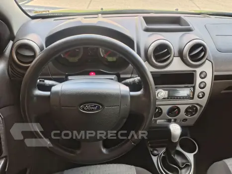 FIESTA 1.6 Rocam SE Sedan 8V