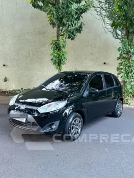 FORD FIESTA 1.6 MPI Class Hatch 8V 4 portas