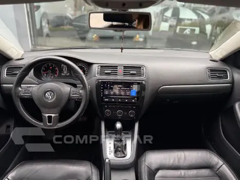 JETTA Highline 2.0 TSI 16V 4p Tiptronic