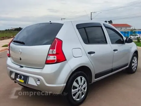 SANDERO - 1.6 EXPRESSION 8V 4P MANUAL