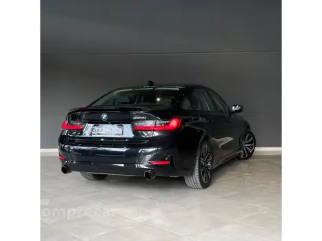 320i 2.0 16V TURBO ACTIVE FLEX 4P AUTOMÁTICO