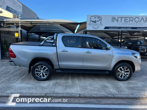 Toyota HILUX 2.7 SRV 4X2 CD 16V 4 portas