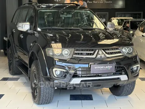 Mitsubishi PAJERO DAKAR 3.2 HPE 4X4 7 LUGARES 16V TURBO INTERCOOLER DIE 4 portas