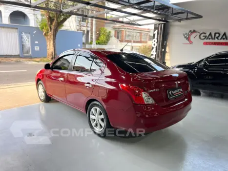 VERSA SL 1.6 16V Flex Fuel 4p Mec.