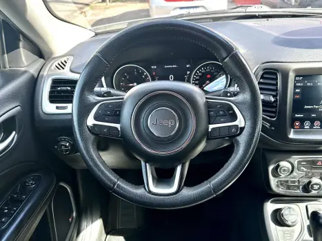 COMPASS 2.0 16V DIESEL LONGITUDE 4X4 AUTOMÁTICO