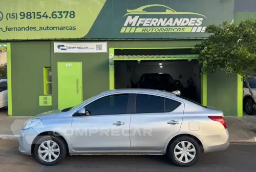 NISSAN Versa Sedan 1.6 16V 4P FLEX SL 4 portas