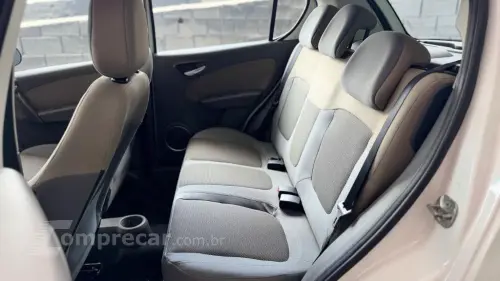 Palio ESSENCE 1.6 Flex 16V 5p