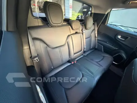 Toro Volcano 1.3 T270 4x2 Flex Aut.