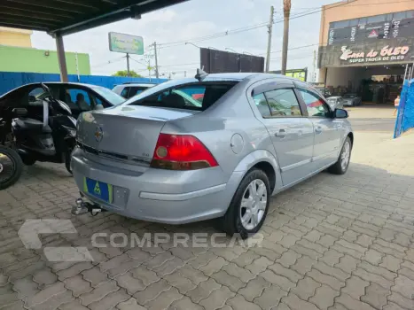 Vectra Sedan 2.0 4P FLEX ELEGANCE