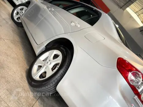 COROLLA - 1.8 GLI 16V 4P AUTOMÁTICO