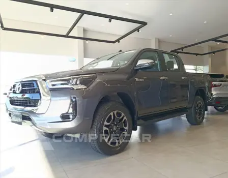 HILUX 2.8 D-4D TURBO DIESEL CD SRV 4X4 AUTOMÁTICO