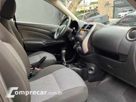 VERSA 1.0 12V FlexStart 4p Mec.