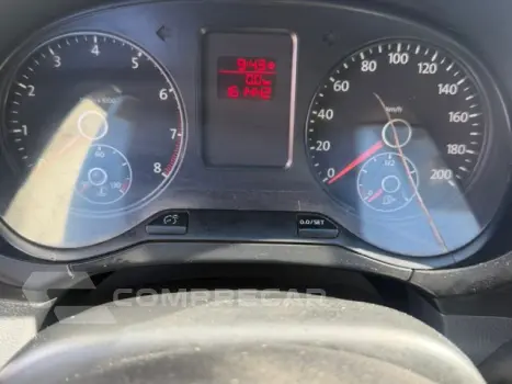 FOX - 1.0 MI 8V 4P MANUAL