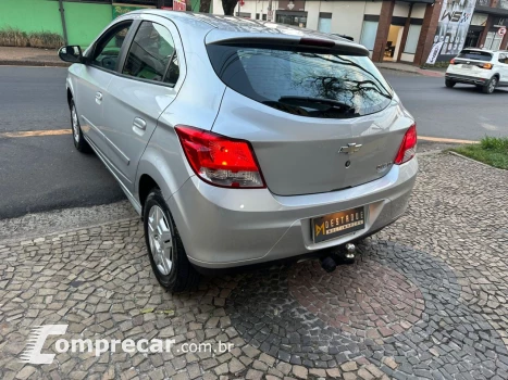 ONIX HATCH LT 1.0 8V FlexPower 5p Mec.