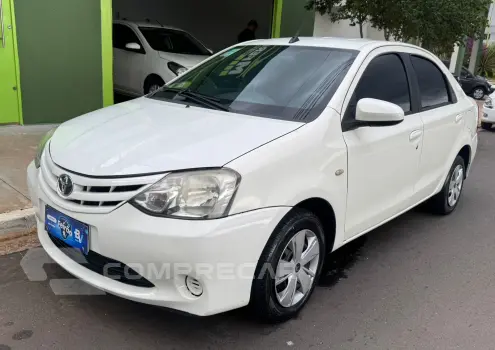 ETIOS 1.5 X Sedan 16V