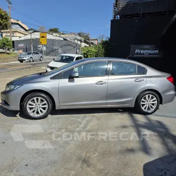 CIVIC 1.8 LXS manual