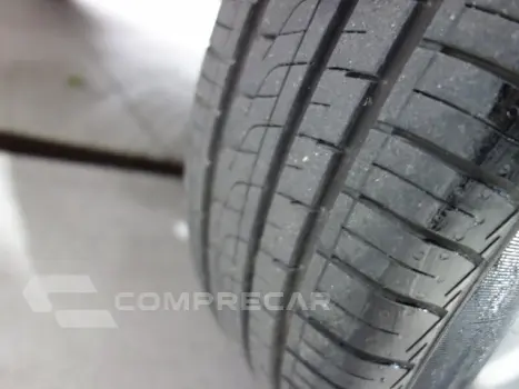 CLASSIC - 1.0 MPFI LS 8V 4P MANUAL