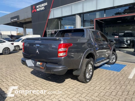 L200 TRITON 2.4 16V Turbo Sport Hpe-s CD 4X4