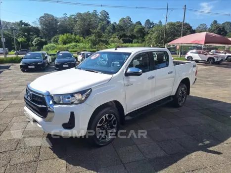 HILUX 2.8 D-4D TURBO DIESEL CD SRV 4X4 AUTOMÁTICO