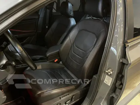 Jetta 2.0 4P 350 TSI GLI AUTOMÁTICO DSG
