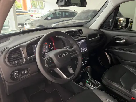 RENEGADE 1.3 T270 Turbo Longitude