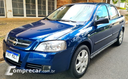 CHEVROLET ASTRA 1.8 MPFI GL Sedan 8V 4 portas