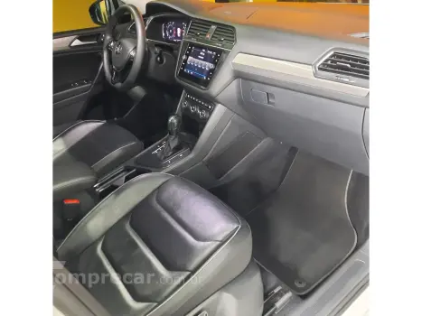 TIGUAN 1.4 250 TSI TOTAL FLEX ALLSPACE COMFORTLINE TIPTRONIC