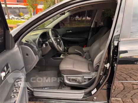 i30 2.0 16V 145cv 5p Mec.