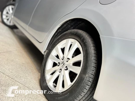 CIVIC - 1.8 LXL 16V 4P AUTOMÁTICO