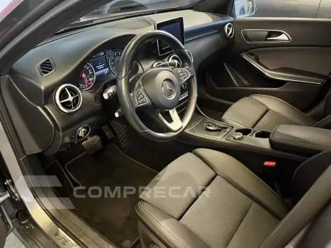 A 200 1.6 16V 4P TURBO FLEX AUTOMÁTICO