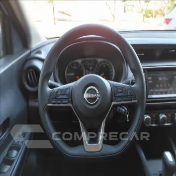 KICKS PLAY 1.6 16V FLEXSTART SENSE XTRONIC