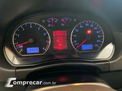 POLO SEDAN 1.6 MI Comfortline 8V