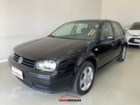 Volkswagen GOLF 1.6 MI FLASH 8V FLEX 4P MANUAL 4 portas