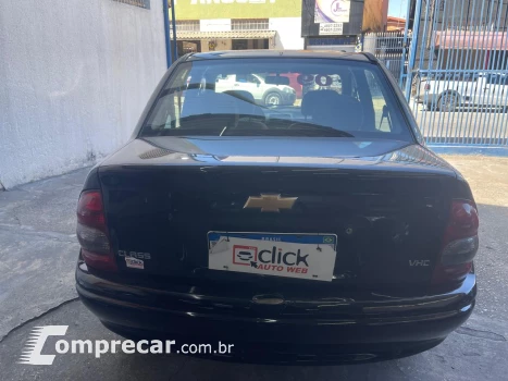 CORSA 1.0 MPFI Classic Sedan Life 8V