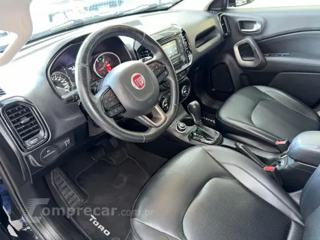 TORO 2.0 16V Turbo Freedom 4WD AT9