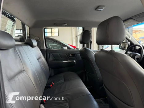 Hilux CD SRV 2.7 4x4