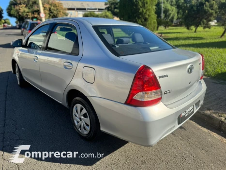 ETIOS 1.5 XS Sedan 16V