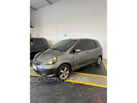 CHEVROLET ONIX 1.4 MPFI LT 8V FLEX 4P MANUAL 4 portas