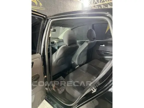 FOX 1.0 MI 8V FLEX 4P MANUAL