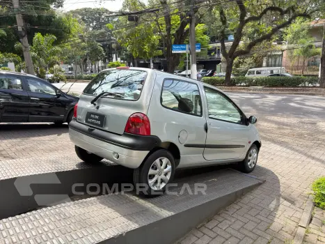 TWINGO 1.0 8V