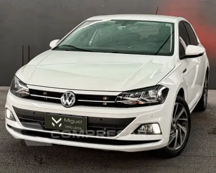 Volkswagen POLO 1.0 200 TSI Highline 4 portas