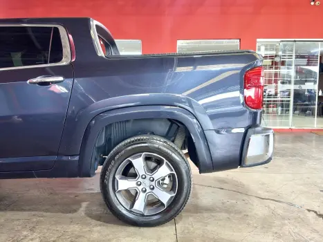 RAMPAGE 2.0 TURBO DIESEL LARAMIE 4X4 AUTOMÁTICO