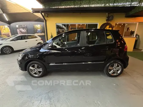 FOX 1.6 MI HIGHLINE 8V FLEX 4P AUTOMATIZADO