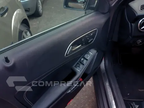 GLA 200 1.6 CGI Vision 16V Turbo