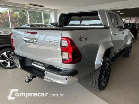 HILUX 2.8 D-4D TURBO DIESEL CD SRX PLUS 4X4 AUTOM
