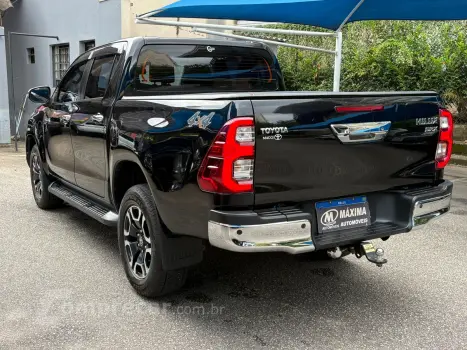 HILUX 2.8 D-4d Turbo CD SRX 4X4