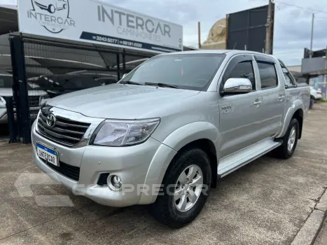 Toyota HILUX 2.7 SRV 4X4 CD 16V 4 portas