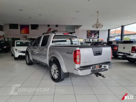 FRONTIER - 2.5 SL 4X4 CD TURBO ELETRONIC 4P AUTOMÁTICO