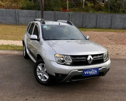 Renault DUSTER 20 D 4X2A 4 portas