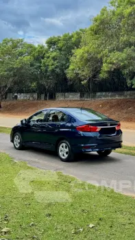 CITY 1.5 DX Sedan 16V